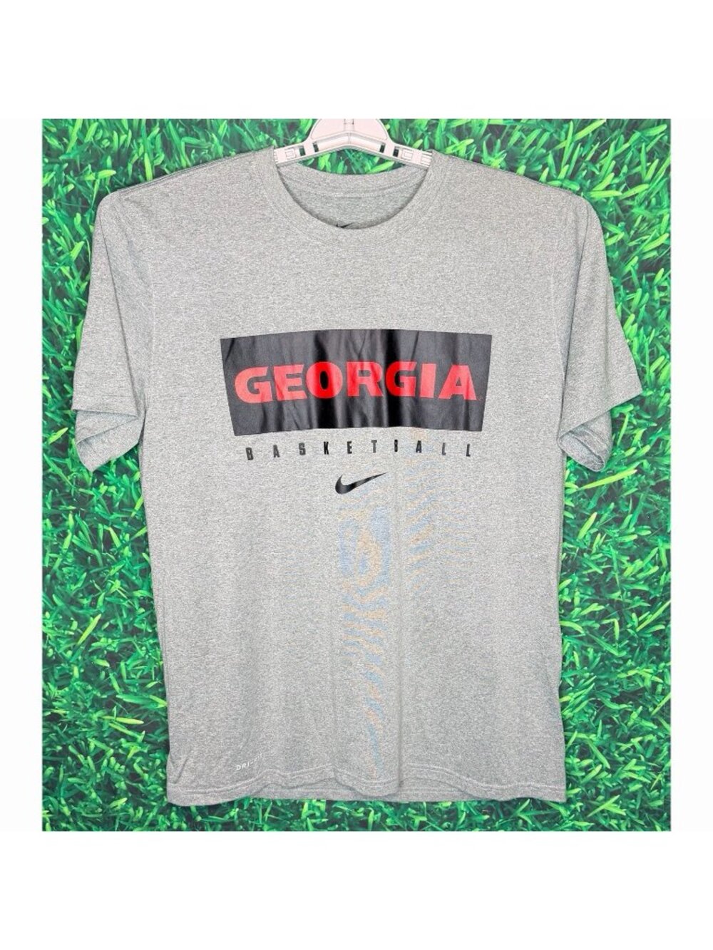 Georgia Bulldogs Basketball UGA Dawgs Grey Nike Tee Shirt Dri-Fit Men’s Large